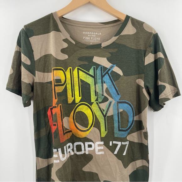 NEW ODD PEOPLE CLOTHING T-Shirt Size Small Camouflage Boho NWOT Pink Floyd Rock - Picture 5 of 11